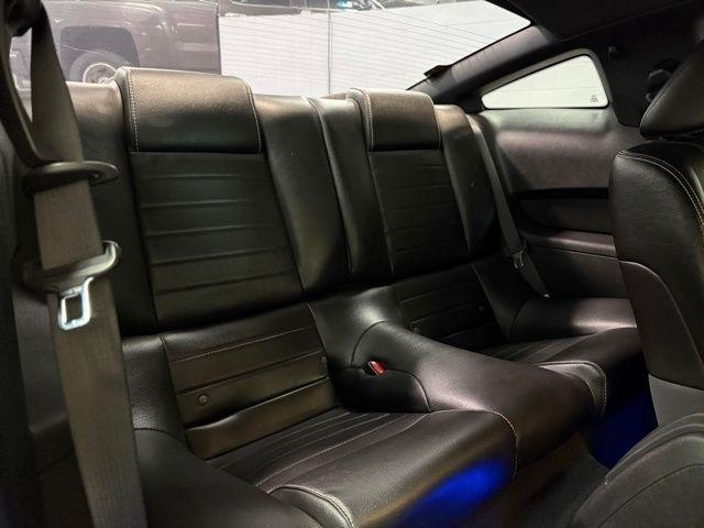 Ford Mustang 2dr Cpe V6 2010