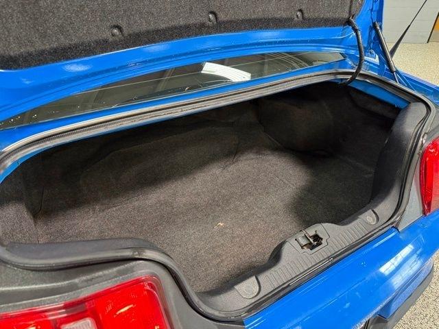 Ford Mustang 2dr Cpe V6 2010