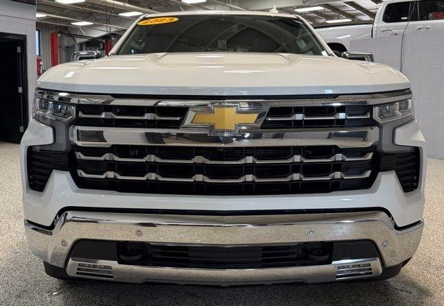 Chevrolet Silverado 1500 4WD Crew Cab 147" LTZ 2023