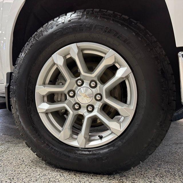 Chevrolet Silverado 1500 4WD Crew Cab 147" LTZ 2023