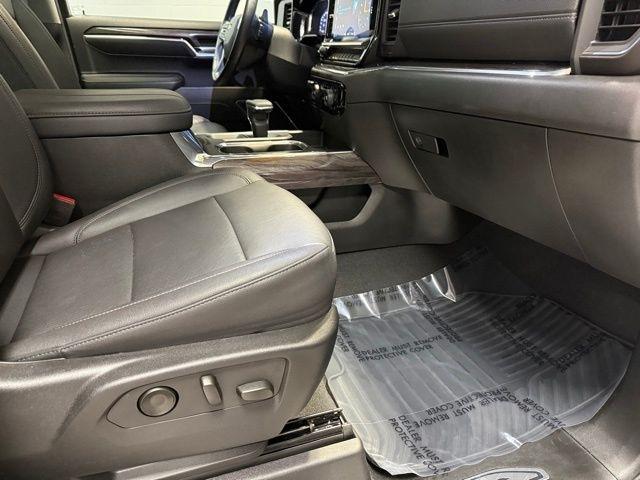 Chevrolet Silverado 1500 4WD Crew Cab 147" LTZ 2023