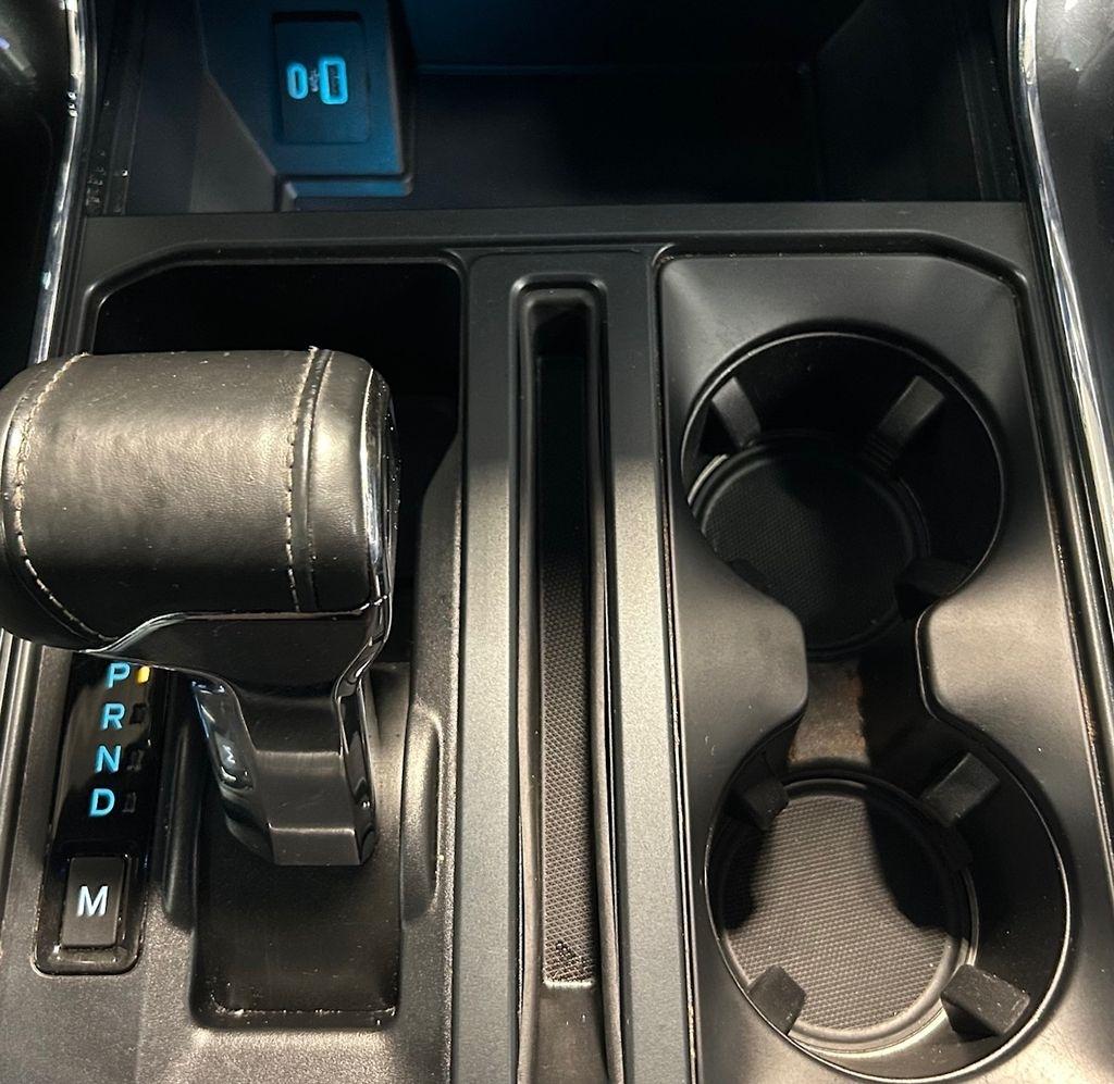 Ford F-150 Lariat SuperCrew 4WD 2021