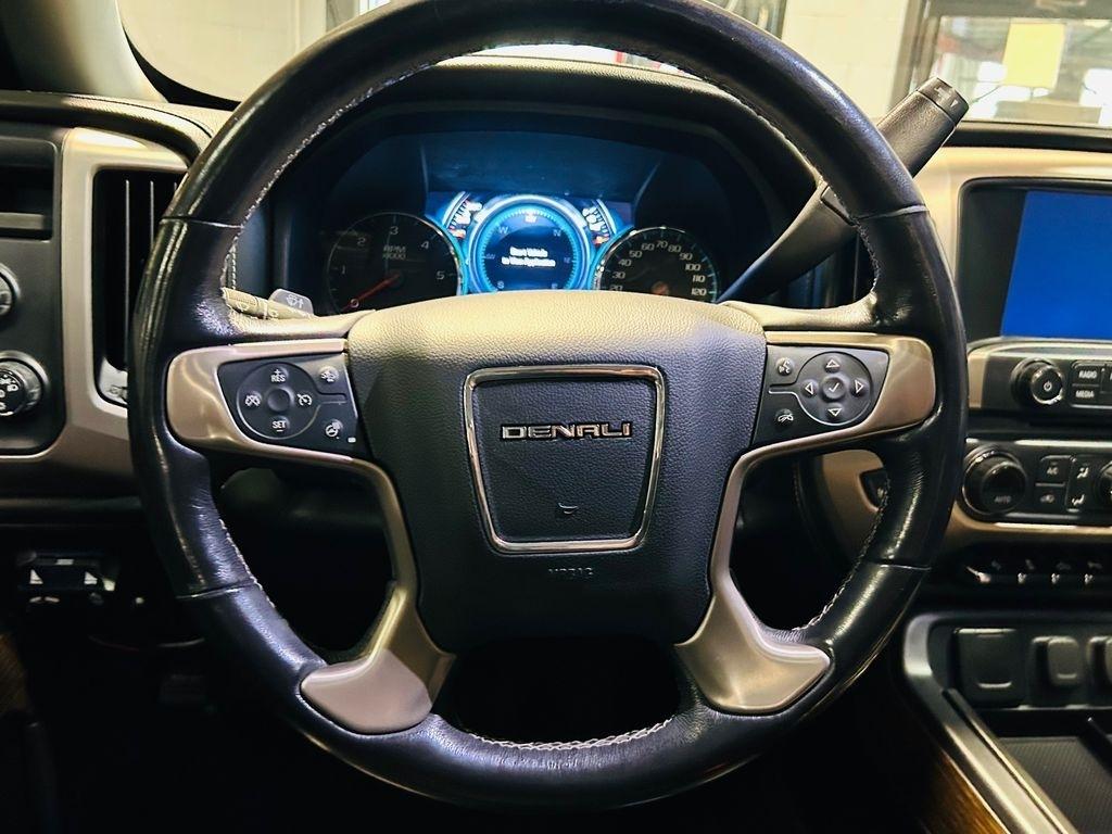 GMC Sierra 1500 4WD Crew Cab 143.5" Denali 2018