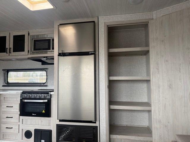 Forest River Della Terra  2022