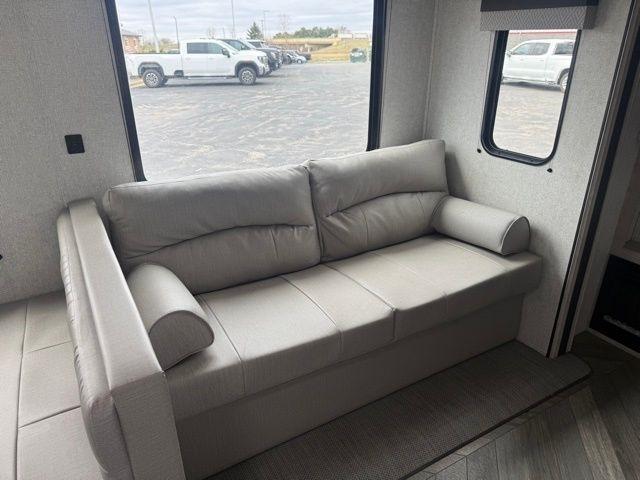 Forest River Della Terra  2022