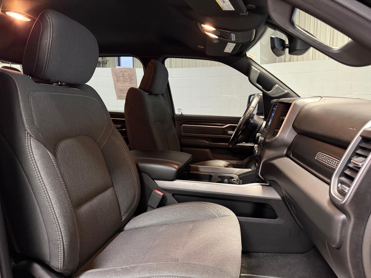 RAM 1500 Big Horn/Lone Star 4x4 Crew Cab 5'7" Box 2019