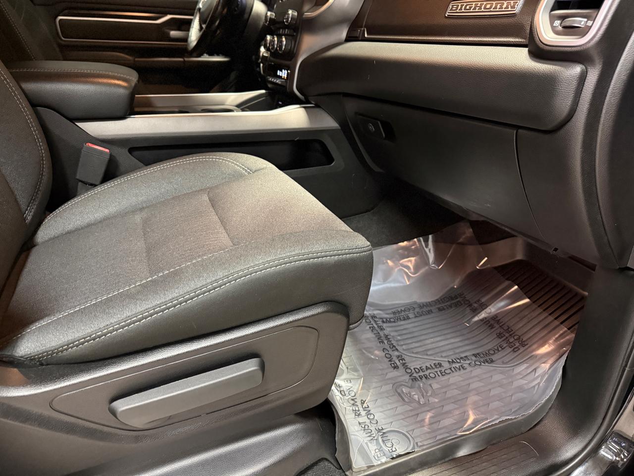 RAM 1500 Big Horn/Lone Star 4x4 Crew Cab 5'7" Box 2019