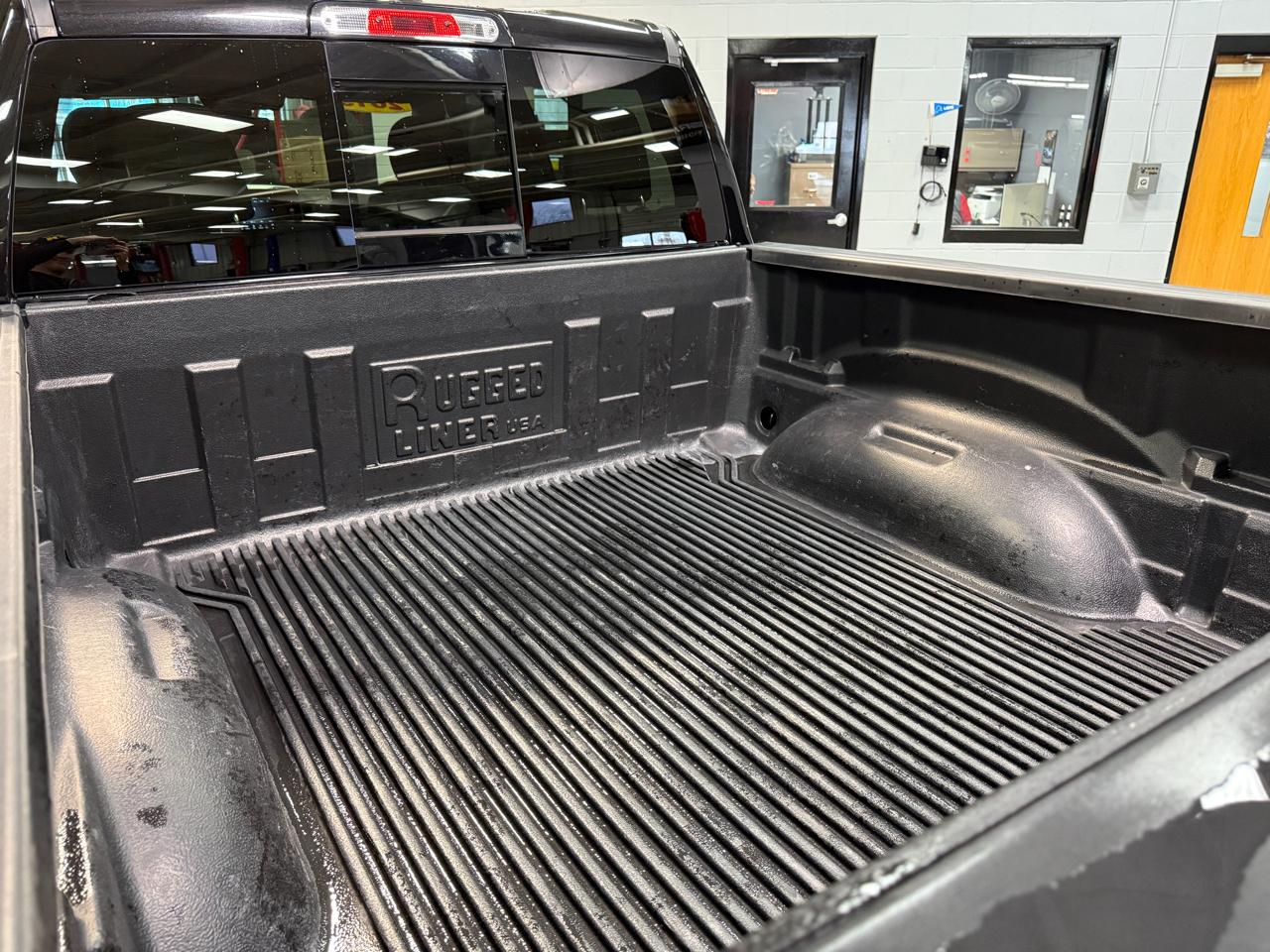 RAM 1500 Big Horn/Lone Star 4x4 Crew Cab 5'7" Box 2019