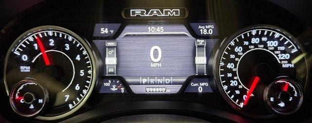 RAM 1500 Big Horn/Lone Star 4x4 Crew Cab 5'7" Box 2019