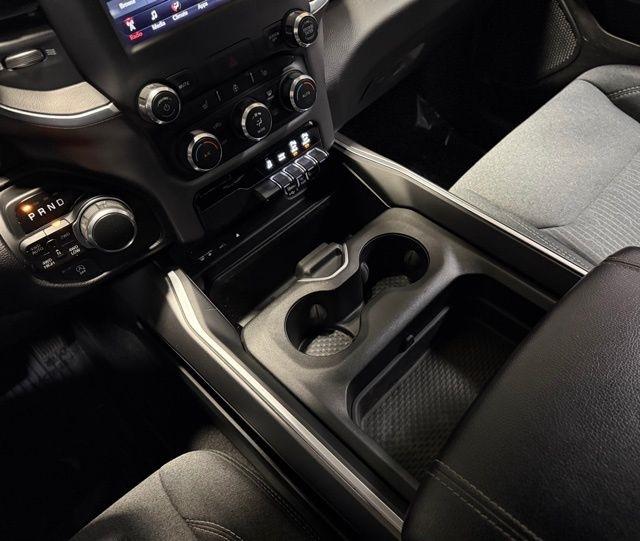 RAM 1500 Big Horn/Lone Star 4x4 Crew Cab 5'7" Box 2019