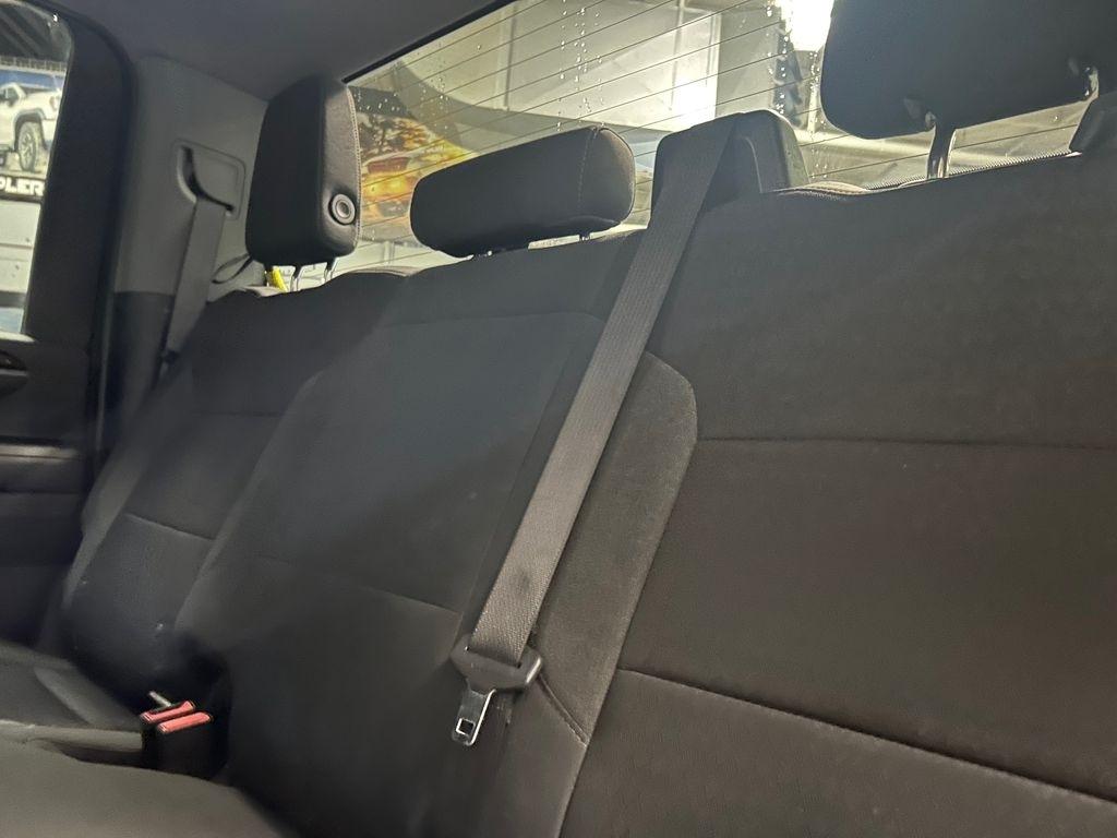 GMC Sierra 3500HD 4WD Crew Cab 172" SLE 2024