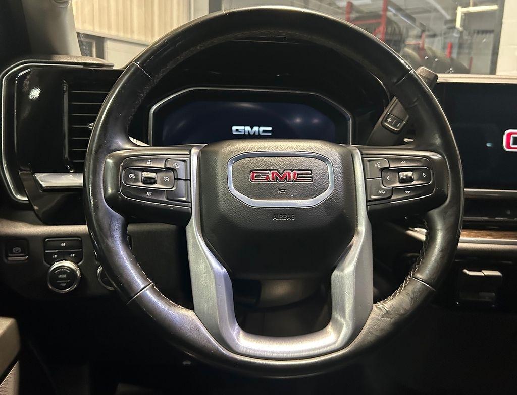 GMC Sierra 3500HD 4WD Crew Cab 172" SLE 2024