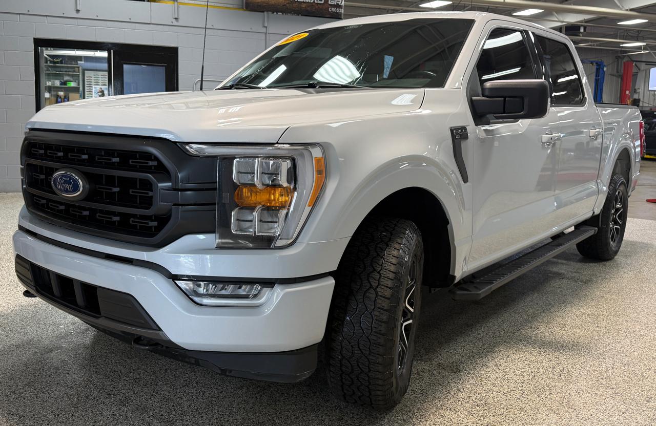 Ford F-150 XLT SuperCrew 4WD 2021