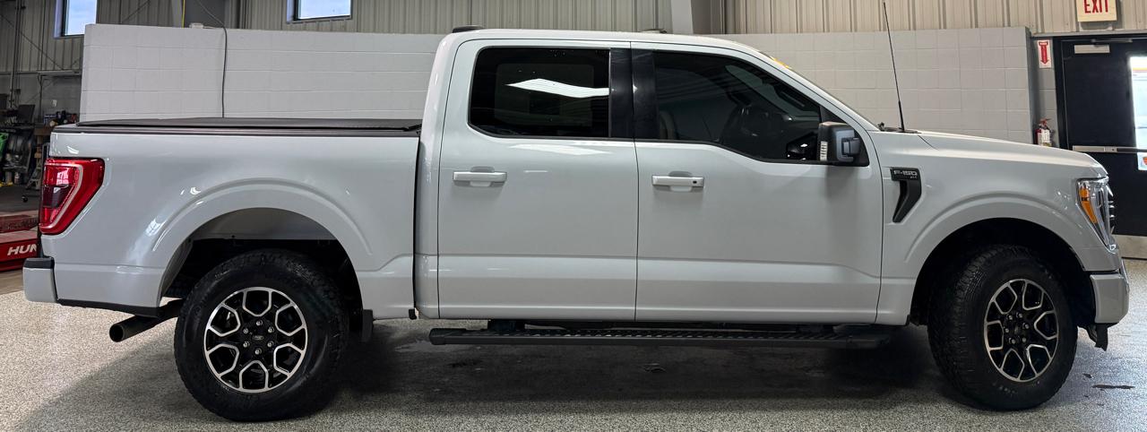 Ford F-150 XLT SuperCrew 4WD 2021