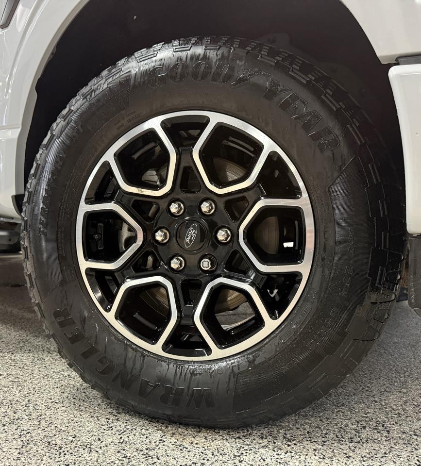 Ford F-150 XLT SuperCrew 4WD 2021