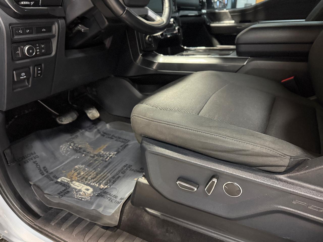 Ford F-150 XLT SuperCrew 4WD 2021