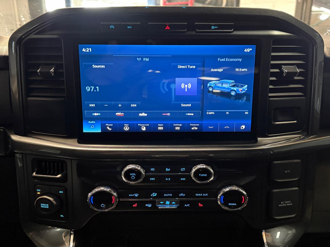 Ford F-150 XLT SuperCrew 4WD 2021