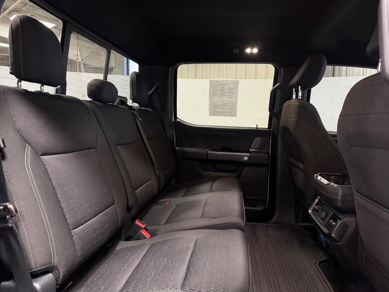 Ford F-150 XLT SuperCrew 4WD 2021