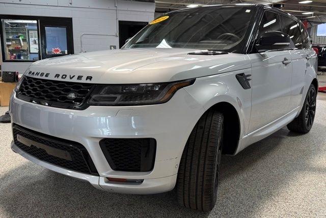 Land Rover Range Rover Sport Turbo i6 MHEV HST 2021
