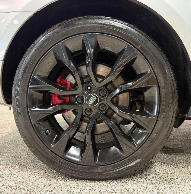 Land Rover Range Rover Sport Turbo i6 MHEV HST 2021