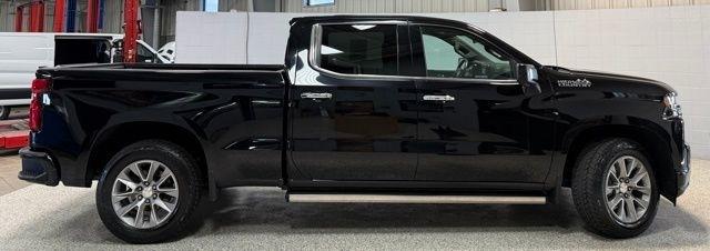 Chevrolet Silverado 1500 4WD Crew Cab 157" High Country 2021