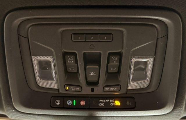 Chevrolet Silverado 1500 4WD Crew Cab 157" High Country 2021