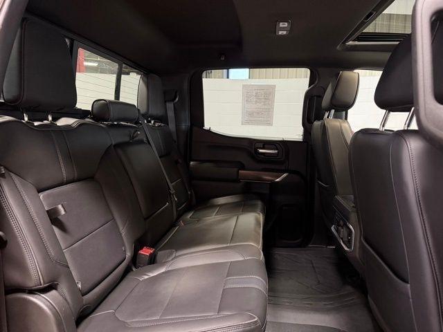 Chevrolet Silverado 1500 4WD Crew Cab 157" High Country 2021