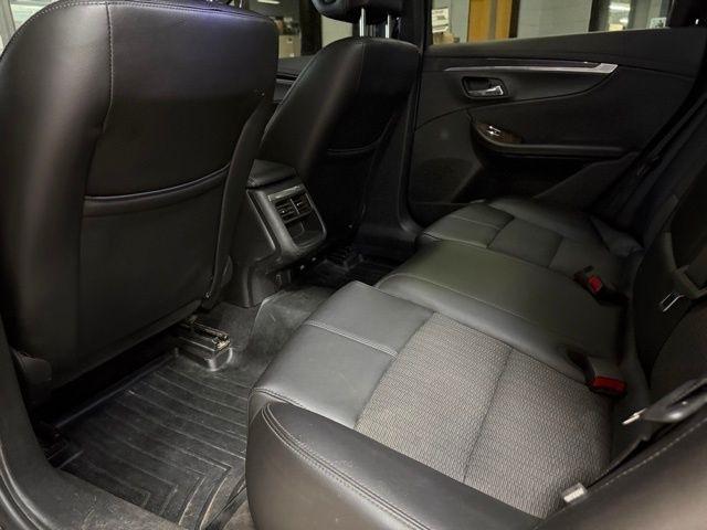 Chevrolet Impala 4dr Sdn LT w/1LT 2014