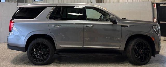 GMC Yukon 4WD 4dr Denali 2022