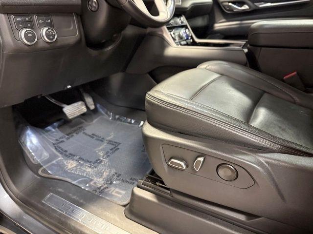 GMC Yukon 4WD 4dr Denali 2022