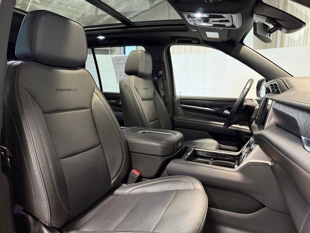 GMC Yukon 4WD 4dr Denali 2022