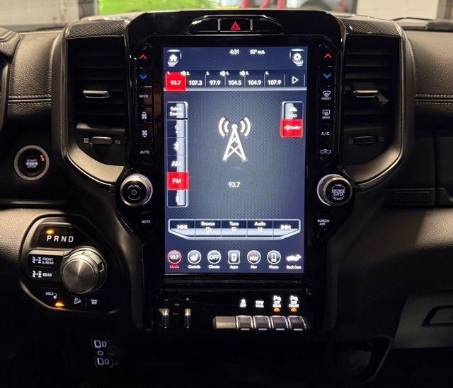 RAM 2500 Power Wagon 4x4 Crew Cab 6'4" Box 2020