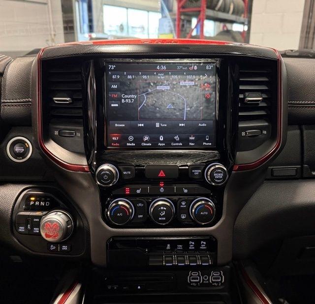 RAM 1500 Rebel 4x4 Crew Cab 5'7" Box 2019