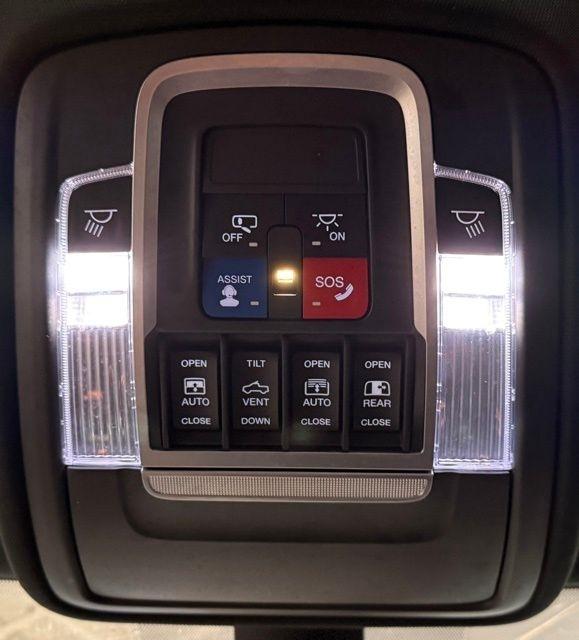 RAM 1500 Rebel 4x4 Crew Cab 5'7" Box 2019