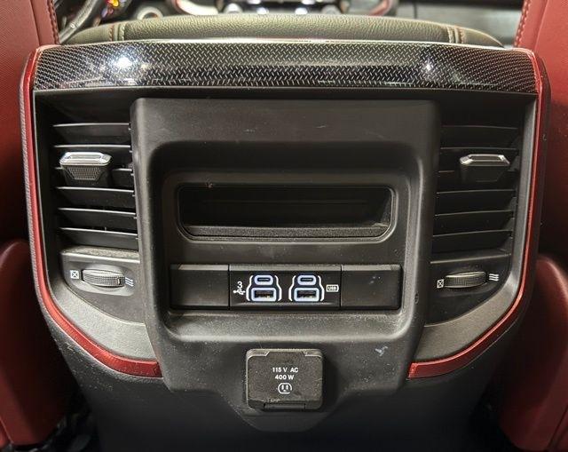 RAM 1500 Rebel 4x4 Crew Cab 5'7" Box 2019