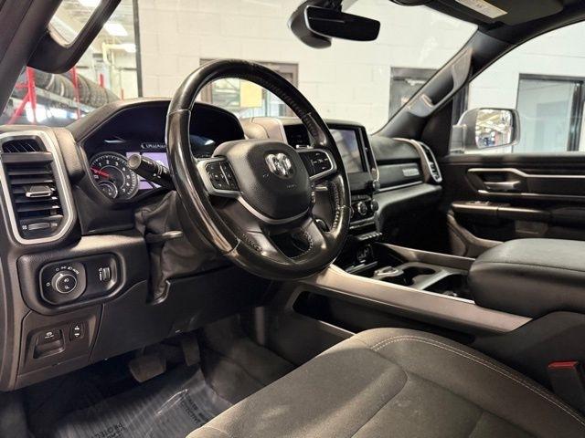 RAM 1500 Big Horn 4x4 Crew Cab 5'7" Box 2021