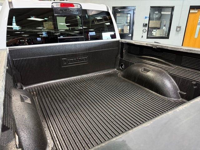 RAM 1500 Big Horn 4x4 Crew Cab 5'7" Box 2021