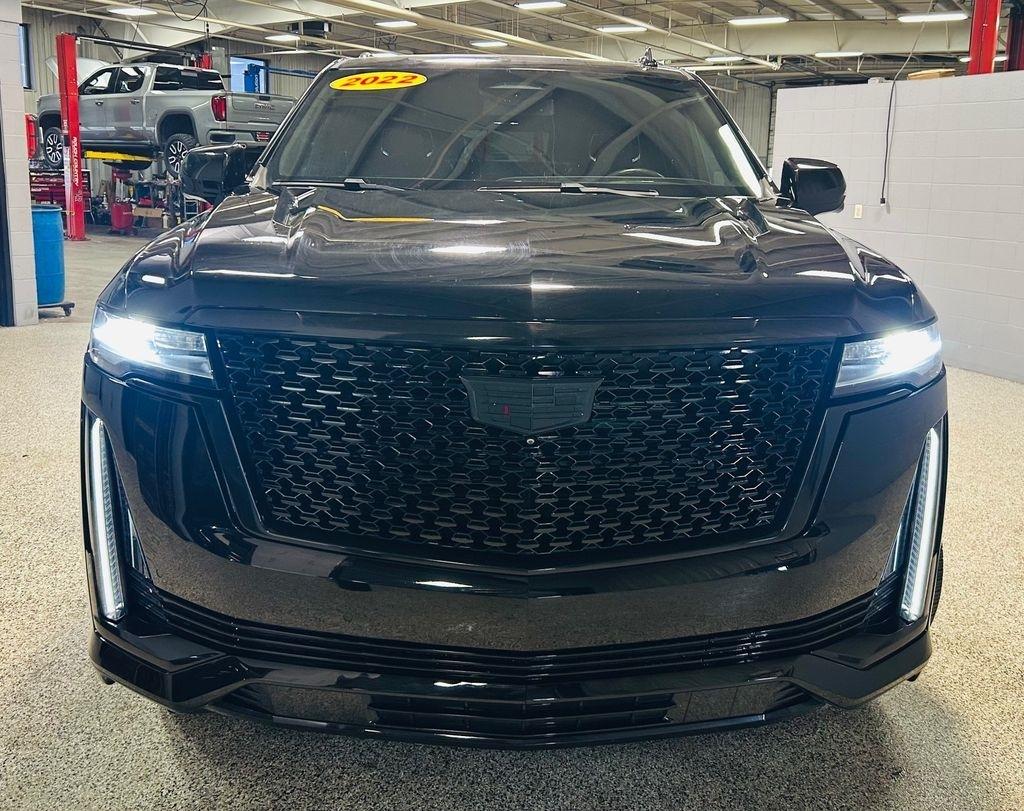 Cadillac Escalade ESV 4WD 4dr Luxury 2022