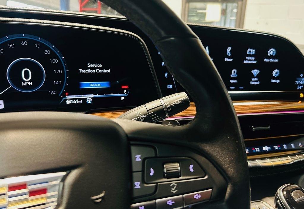 Cadillac Escalade ESV 4WD 4dr Luxury 2022