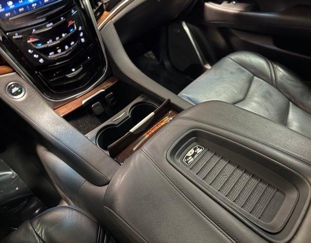 Cadillac Escalade 4WD 4dr Luxury 2020