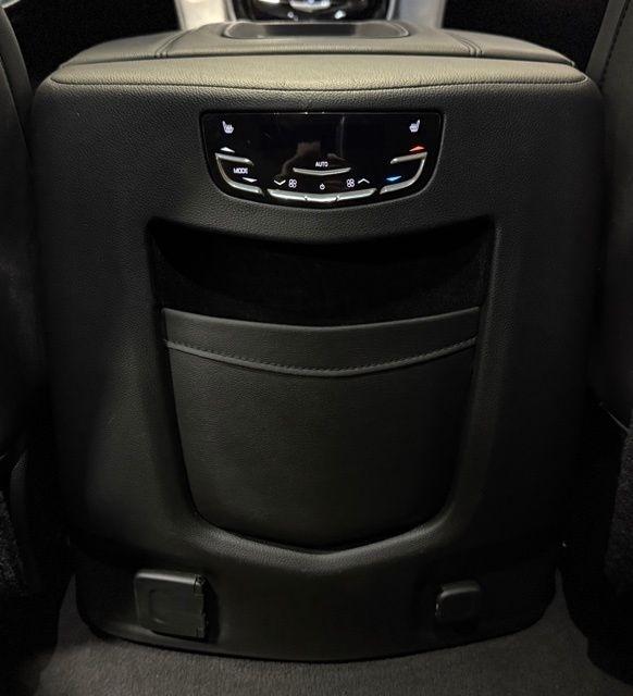 Cadillac Escalade 4WD 4dr Luxury 2020