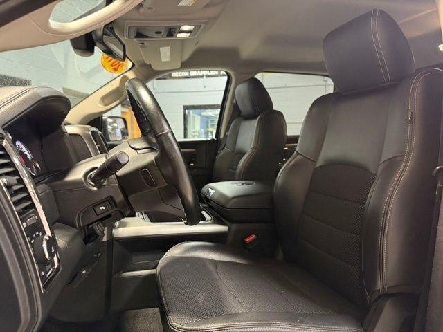 RAM 1500 Sport 4x4 Crew Cab 5'7" Box 2017