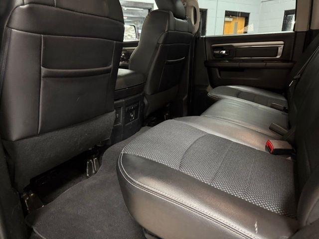 RAM 1500 Sport 4x4 Crew Cab 5'7" Box 2017