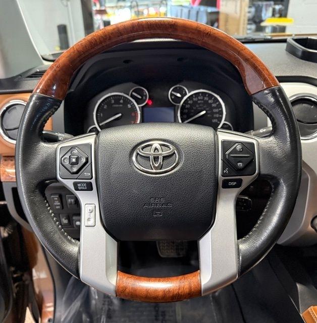 Toyota Tundra 4WD Truck CrewMax 5.7L V8 6-Spd AT Platinum (Natl) 2015