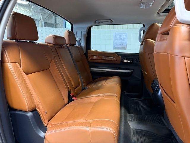 Toyota Tundra 4WD Truck CrewMax 5.7L V8 6-Spd AT Platinum (Natl) 2015