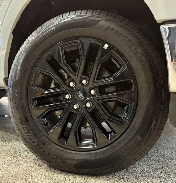 Ford F-150 XLT 4WD SuperCrew 5.5' Box 2024