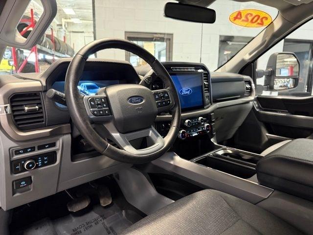 Ford F-150 XLT 4WD SuperCrew 5.5' Box 2024