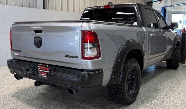 RAM 1500 Big Horn 4x4 Crew Cab 5'7" Box 2020