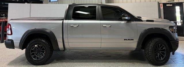 RAM 1500 Big Horn 4x4 Crew Cab 5'7" Box 2020