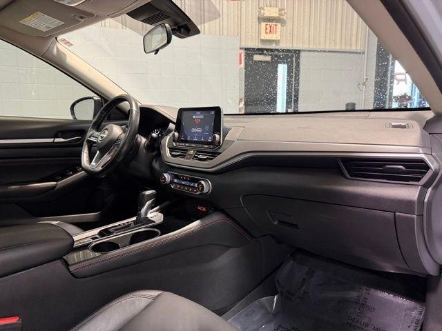 Nissan Altima 2.5 SR AWD Sedan 2023